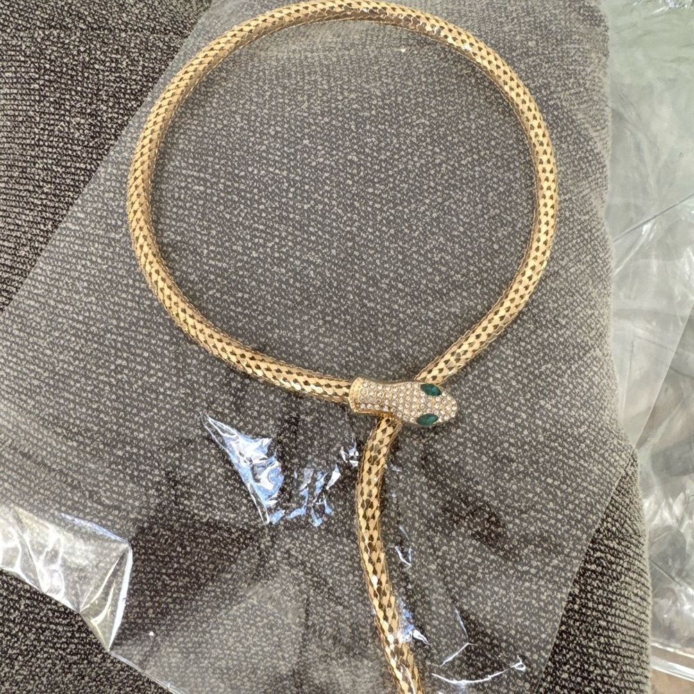 Elegant Gold Snake Necklace